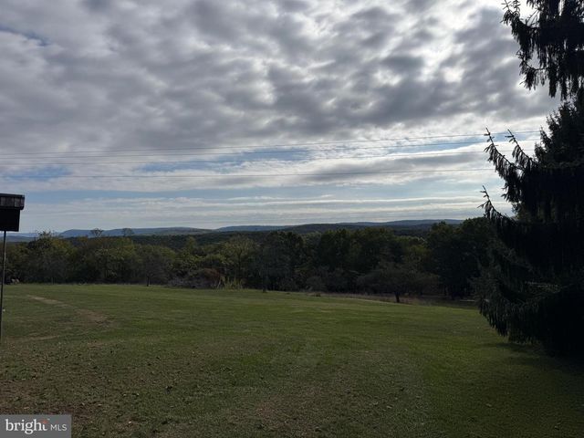 13677 PINEY RIDGE RD, Huntingdon, PA 16652