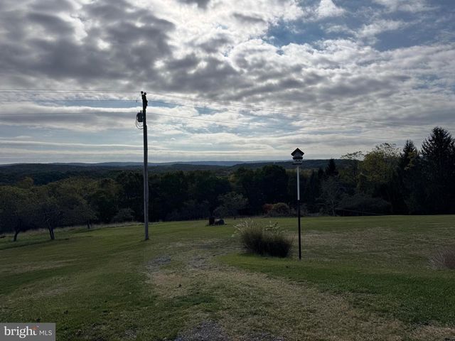 13677 PINEY RIDGE RD, Huntingdon, PA 16652