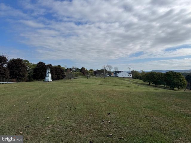 13677 PINEY RIDGE RD, Huntingdon, PA 16652