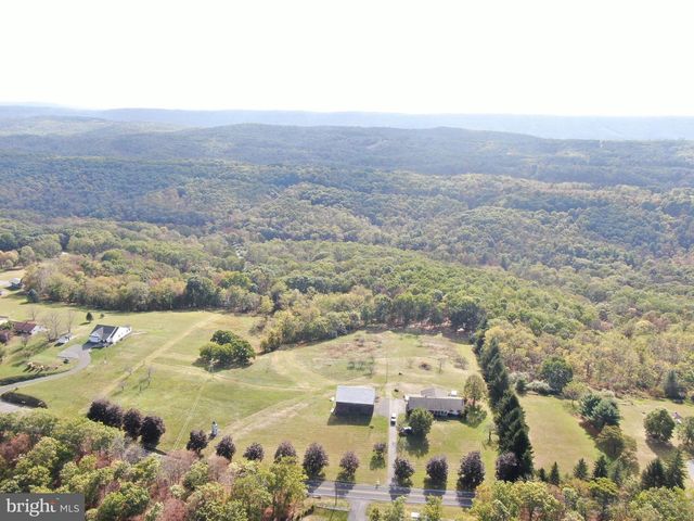 13677 PINEY RIDGE RD, Huntingdon, PA 16652