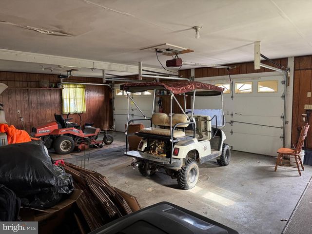 13677 PINEY RIDGE RD, Huntingdon, PA 16652