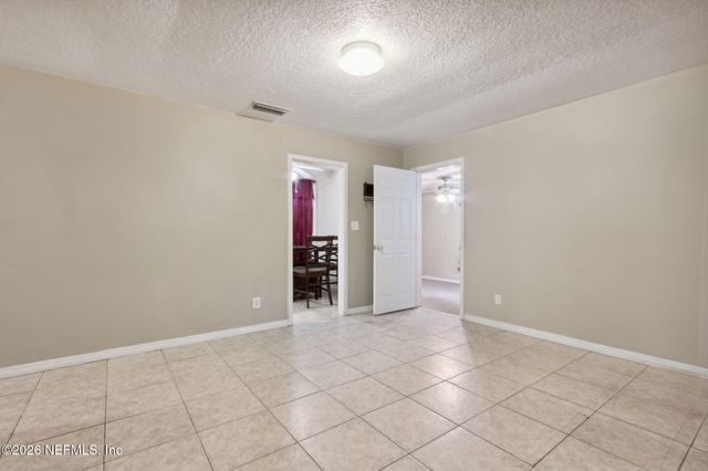 4638 SUFFOLK Avenue, Jacksonville, FL 32208