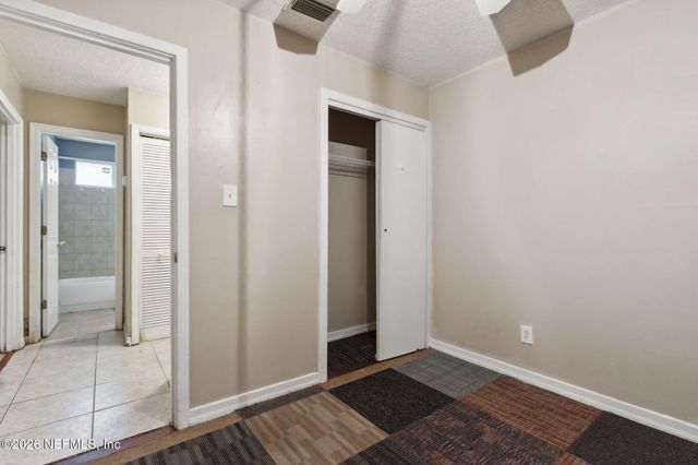 4638 SUFFOLK Avenue, Jacksonville, FL 32208