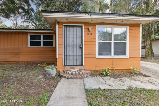 4638 SUFFOLK Avenue, Jacksonville, FL 32208