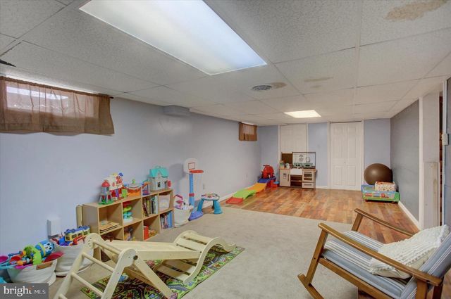 374 GLEN STREET, Chambersburg, PA 17201
