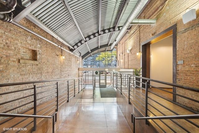 500 S Clinton Street 801, Chicago, IL 60607