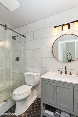 500 S Clinton Street 801, Chicago, IL 60607