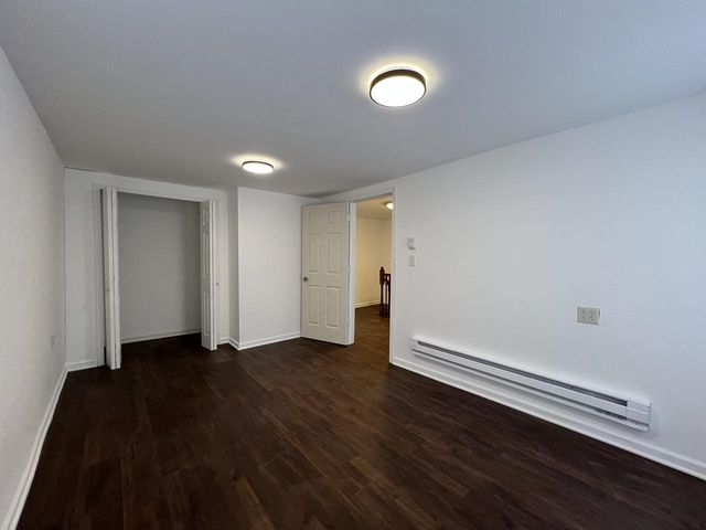 306 7th St W, Ashland, WI 54806