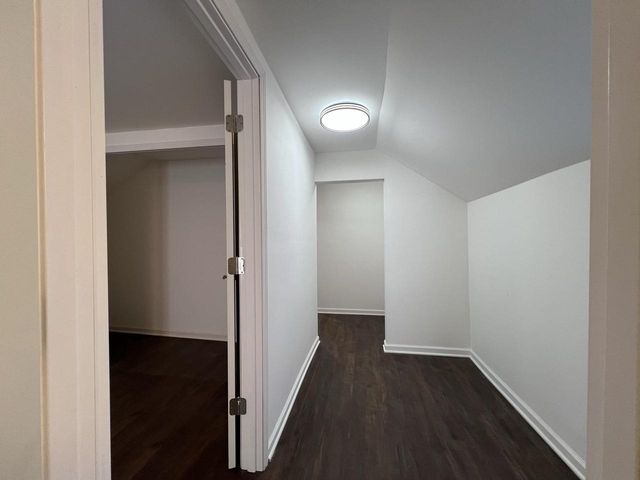 306 7th St W, Ashland, WI 54806