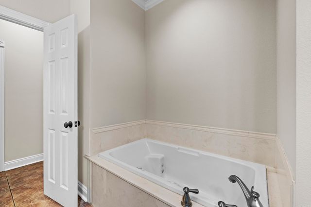 306 Oak View Drive, Cabot, AR 72023