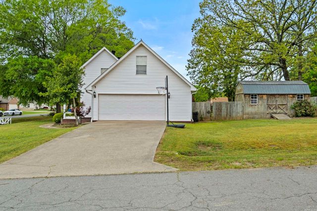 306 Oak View Drive, Cabot, AR 72023