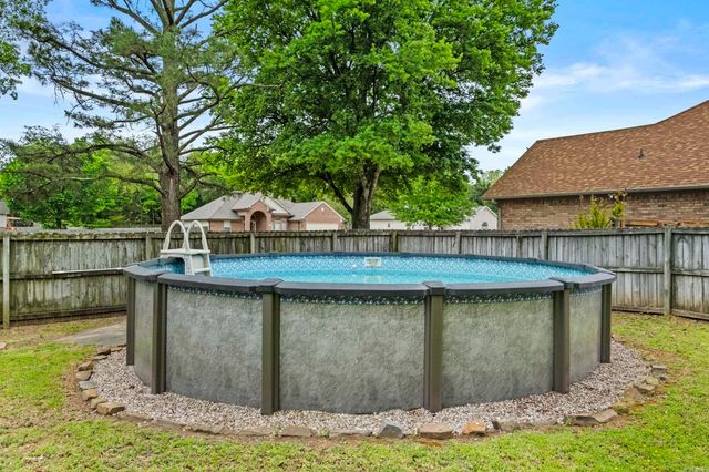 306 Oak View Drive, Cabot, AR 72023