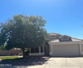 8551 W VOLTAIRE Avenue W, Peoria, AZ 85381