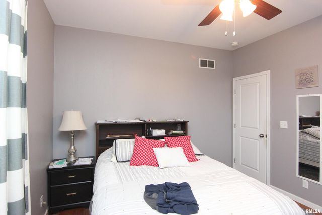 1502 ELIZABETH Lane, Metamora, IL 61548