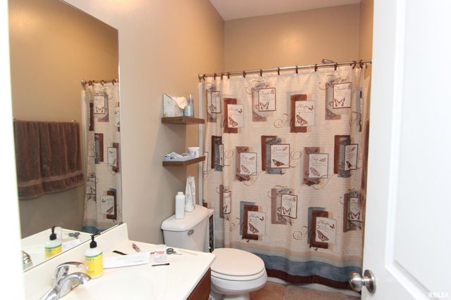 1502 ELIZABETH Lane, Metamora, IL 61548