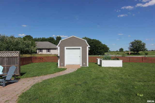 1502 ELIZABETH Lane, Metamora, IL 61548