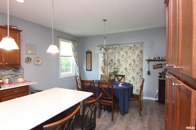 1502 ELIZABETH Lane, Metamora, IL 61548