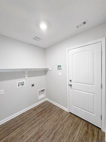 30925 Clearview Ct, Denham Springs, LA 70726