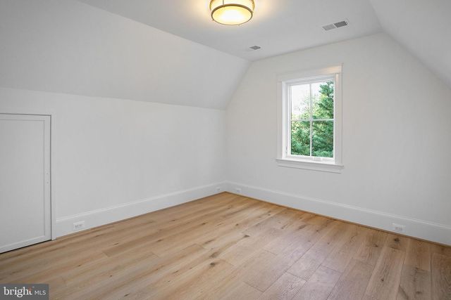 502 N JACKSON ST, Arlington, VA 22201