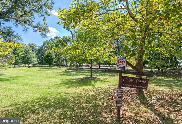 502 N JACKSON ST, Arlington, VA 22201