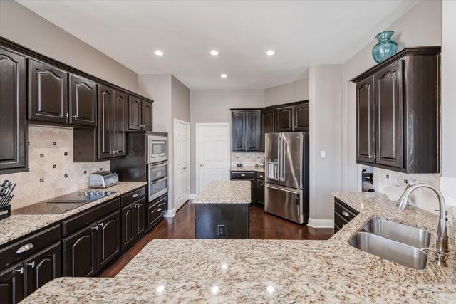 1804 Briaroaks Drive, Flower Mound, TX 75028