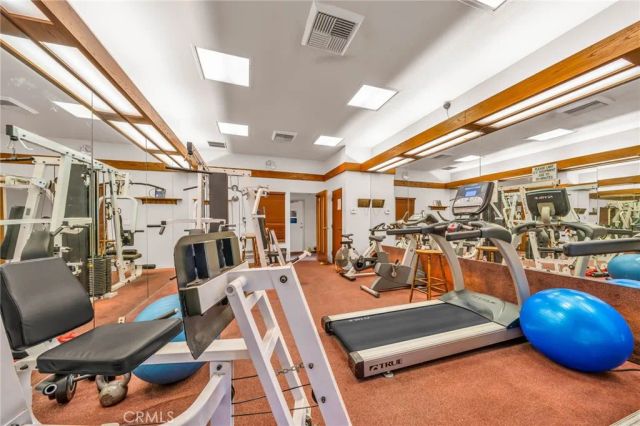 2559 Plaza Del Amo 215, Torrance, CA 90503