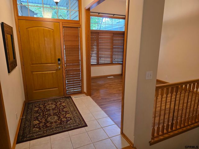 7322 S 93rd Street, La Vista, NE 68128