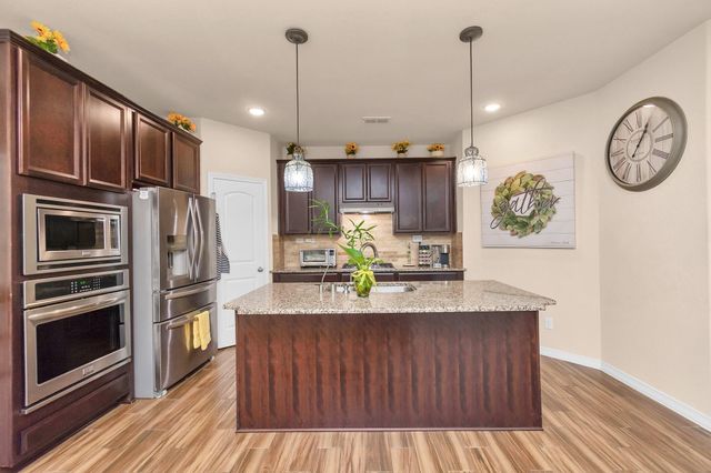 10815 Bouldin Creek, Missouri City, TX 77459