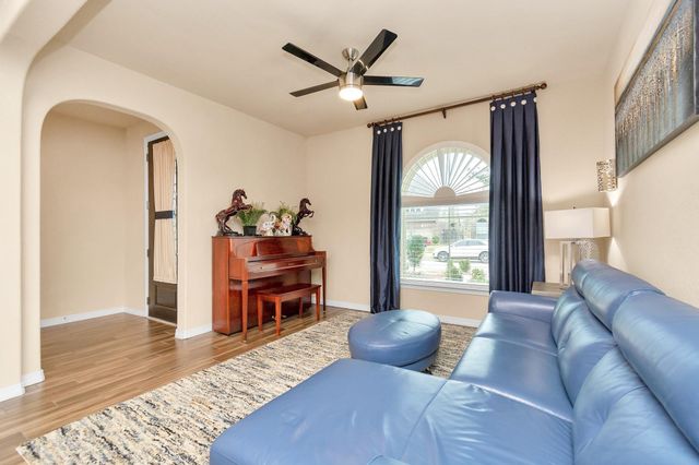 10815 Bouldin Creek, Missouri City, TX 77459