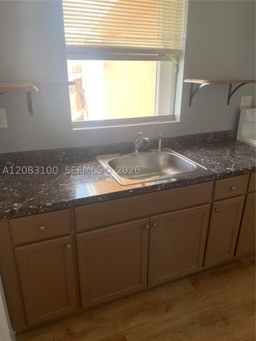 1726 Roosevelt St, Hollywood, FL 33020