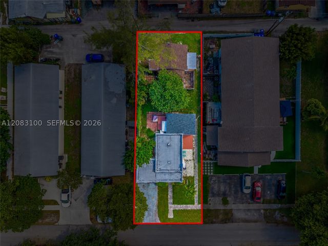 1726 Roosevelt St, Hollywood, FL 33020