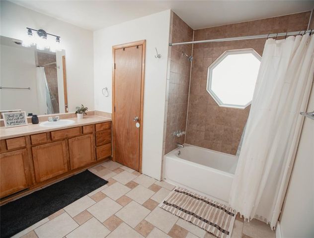 10545 Reiter Drive, Midwest City, OK 73130