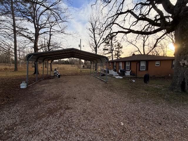 1350 County Road 405, Alton, MO 65606