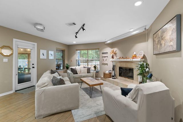 1302 Calcutta Drive, Gulf Breeze, FL 32563