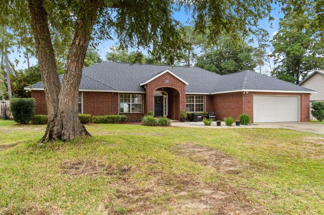 1302 Calcutta Drive, Gulf Breeze, FL 32563