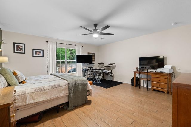 1302 Calcutta Drive, Gulf Breeze, FL 32563