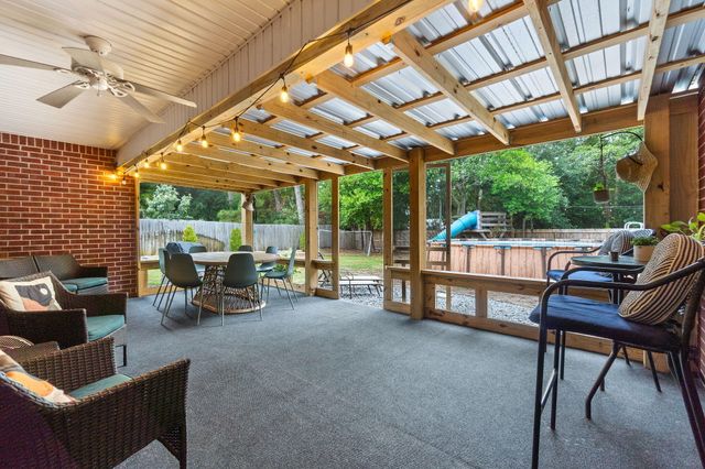 1302 Calcutta Drive, Gulf Breeze, FL 32563