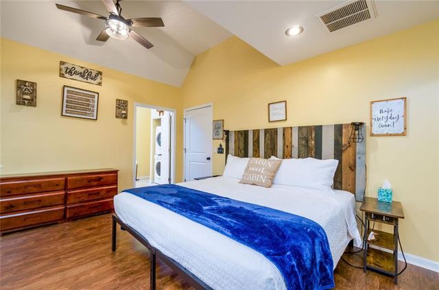 350 Galway Drive, Kingston, GA 30145