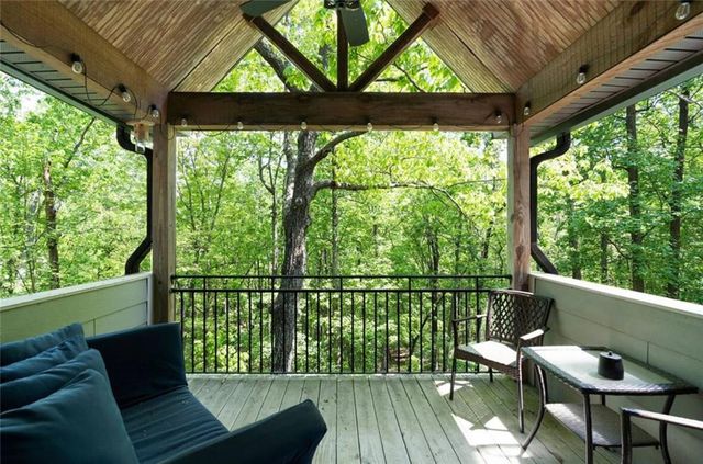 350 Galway Drive, Kingston, GA 30145