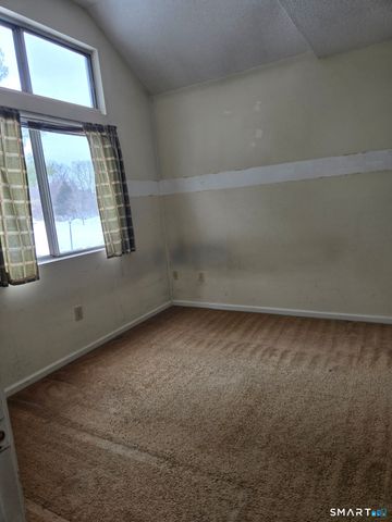 14 Tulip Drive D, Seymour, CT 06483