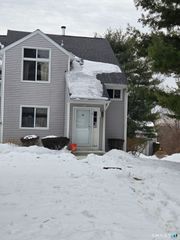 14 Tulip Drive D, Seymour, CT 06483
