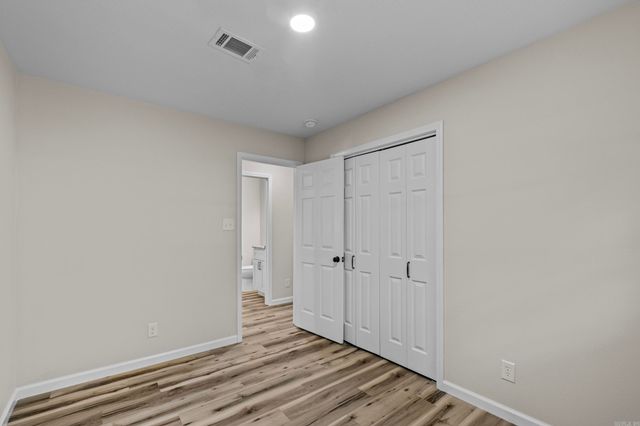1002 N Holly, Searcy, AR 72143