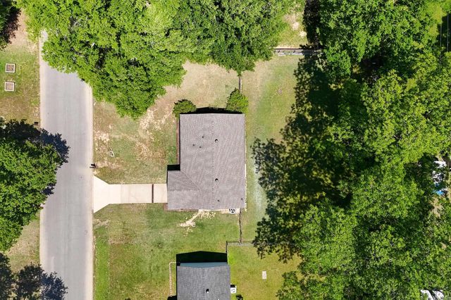 1002 N Holly, Searcy, AR 72143