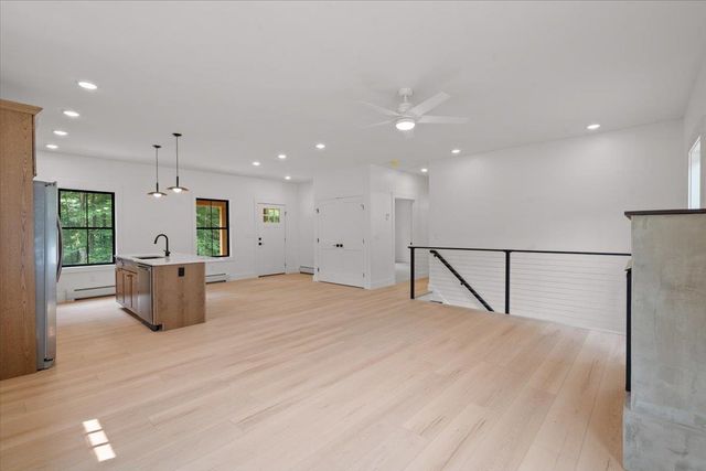 41 Champ Lane, Bolton, VT 05676