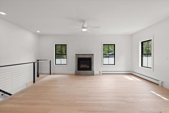 41 Champ Lane, Bolton, VT 05676