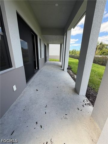 9908 Portofino CIR, Fort Myers, FL 33967