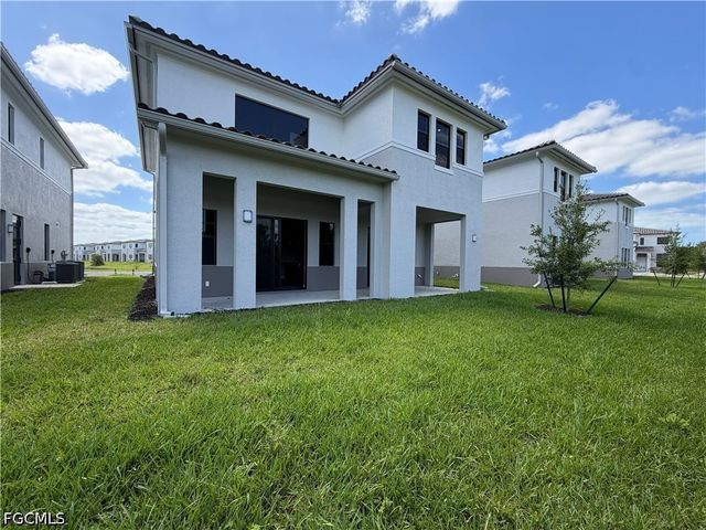 9908 Portofino CIR, Fort Myers, FL 33967