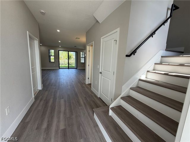 9908 Portofino CIR, Fort Myers, FL 33967