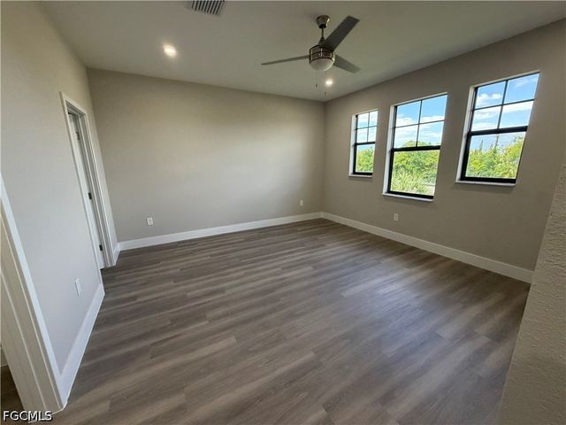 9908 Portofino CIR, Fort Myers, FL 33967