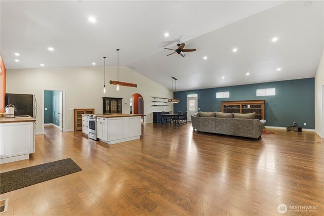 5119 Regan Road, Cashmere, WA 98815